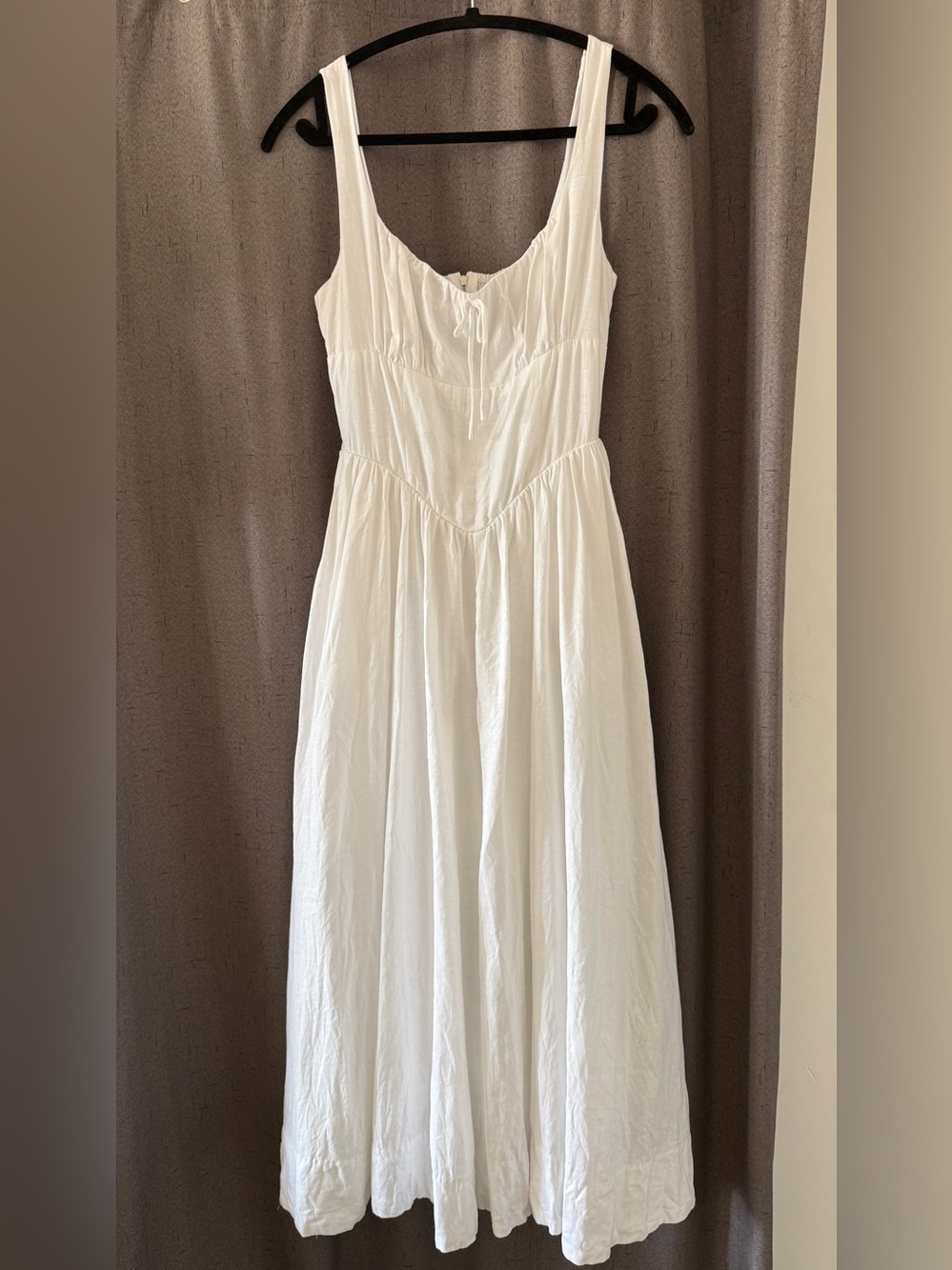 Reformation Balia Linen Midi Dress in White - Picture 2 of 6